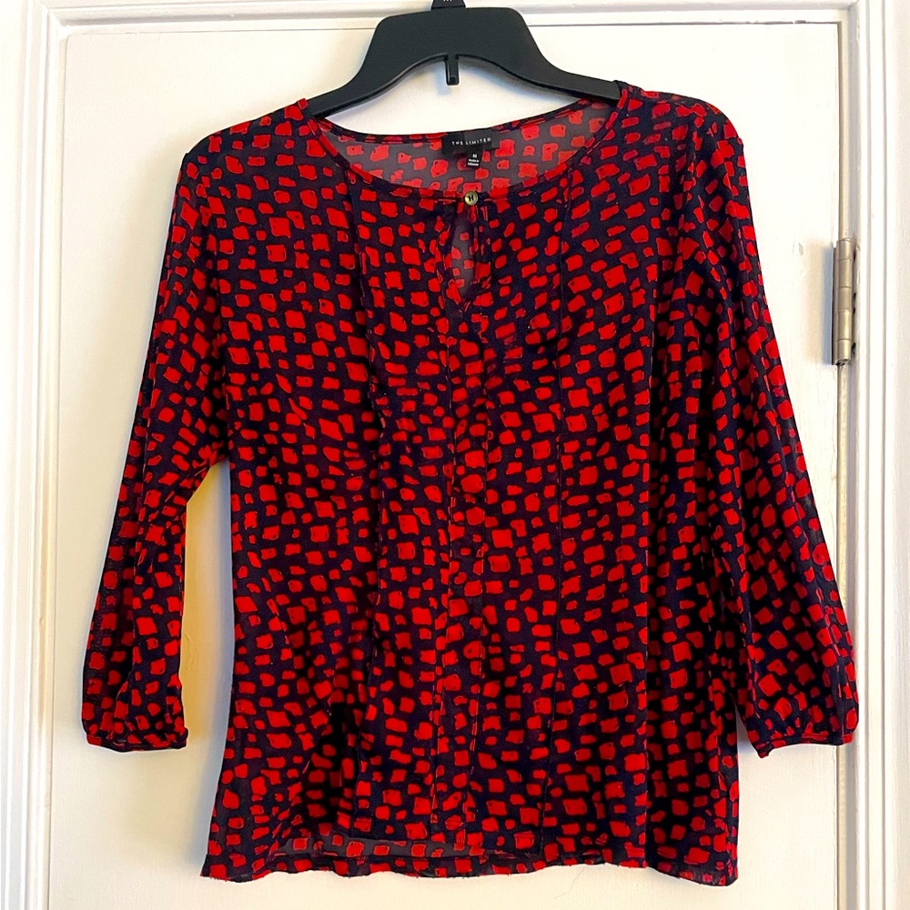 The Limited Sheer 3/4 sleeve top size Medium